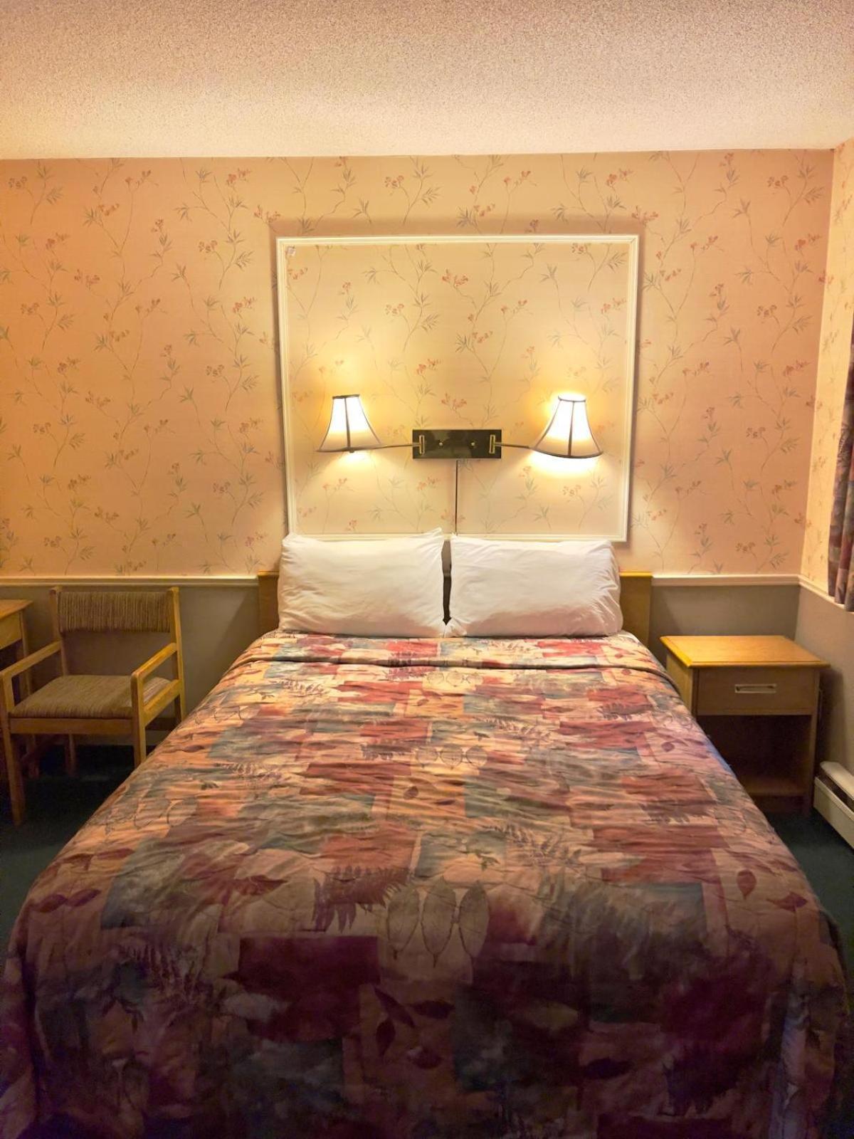 Adams Motel Sault Ste. Marie Eksteriør billede